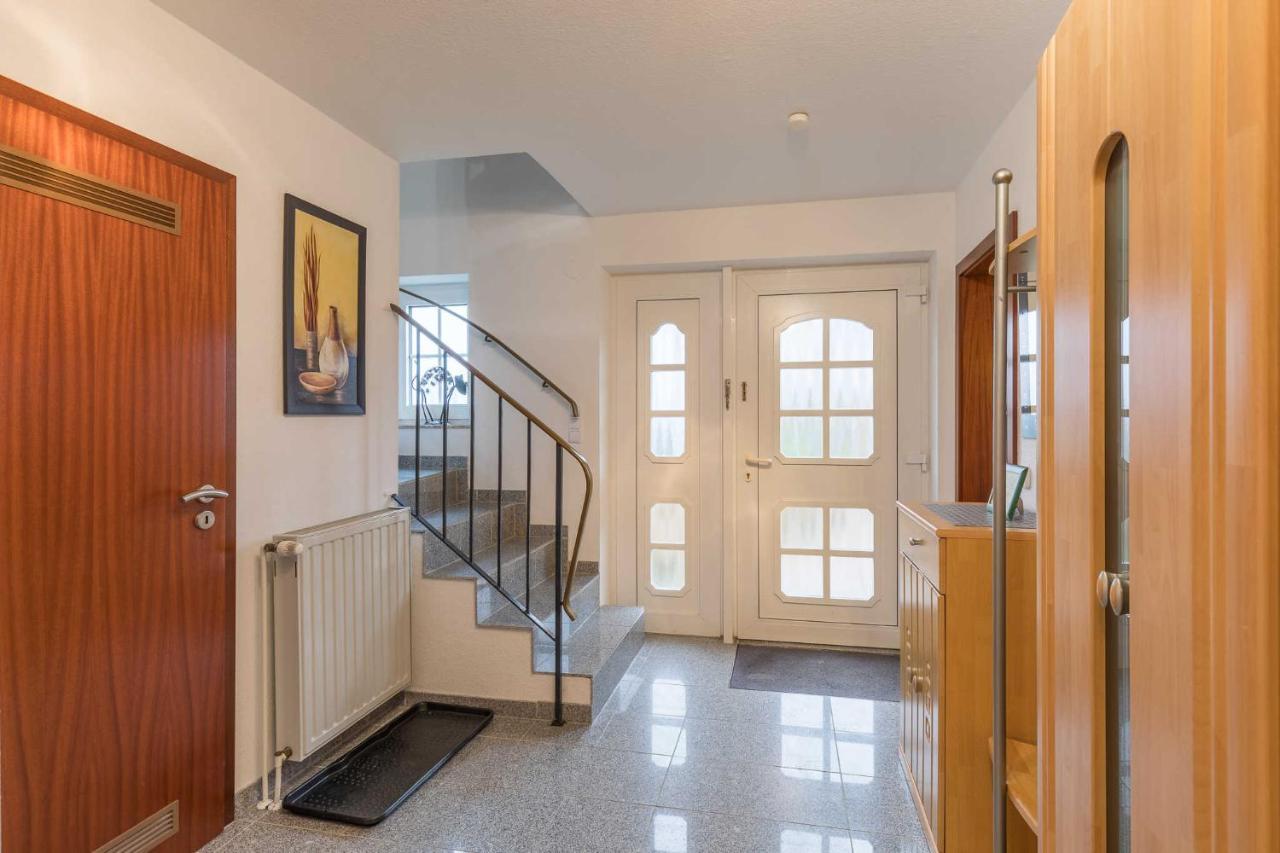 Rugenbargsweg 65 Villa Куксхавен Екстериор снимка